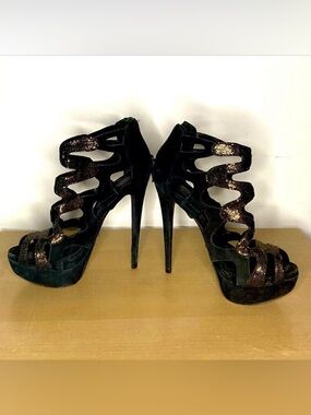 𝅺🌷SCHUTZ🌷 Black & Gold Shimmer Sparkle  Stiletto Strap Heels
